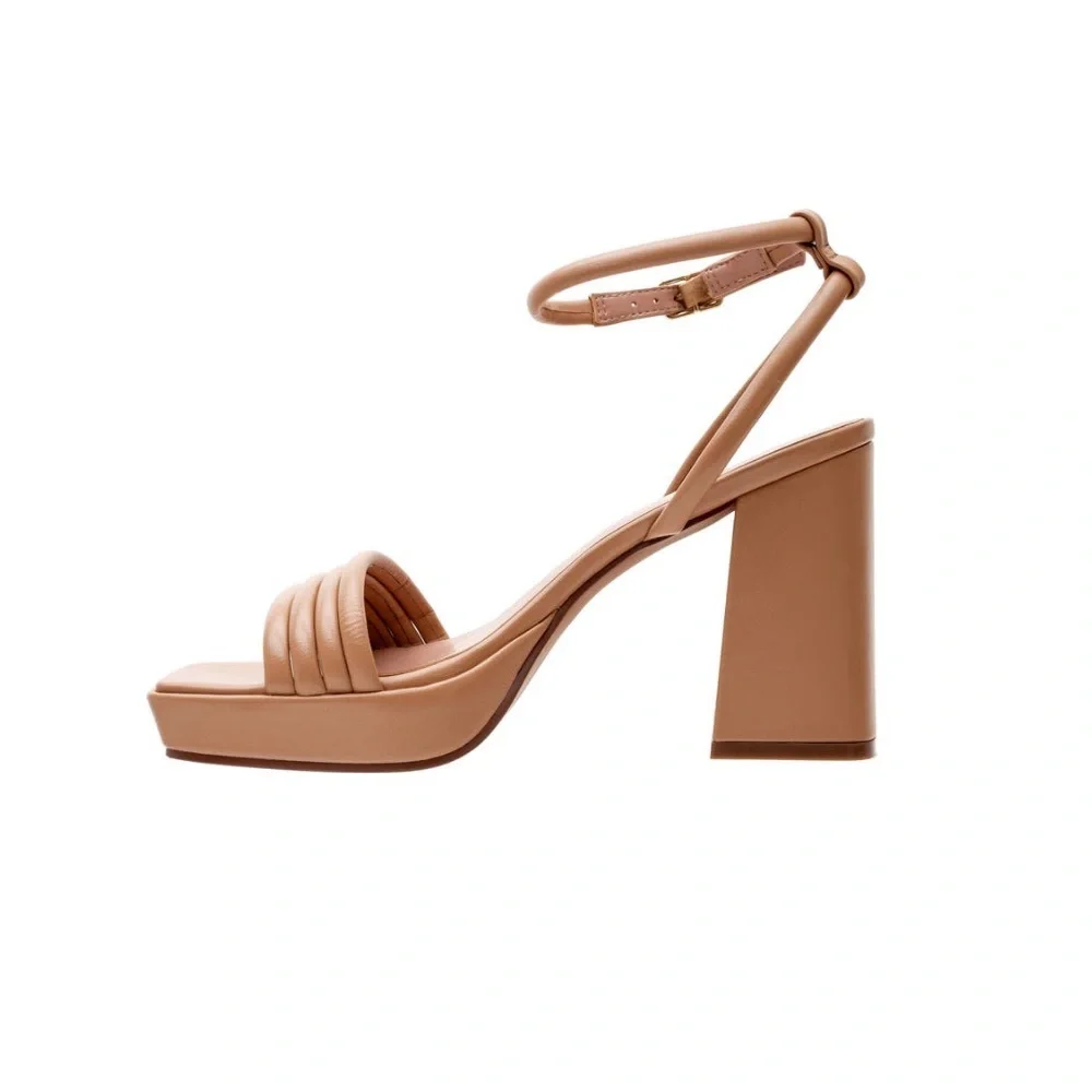 Línea Paola Eve Platform Ankle Strap Sandal‎